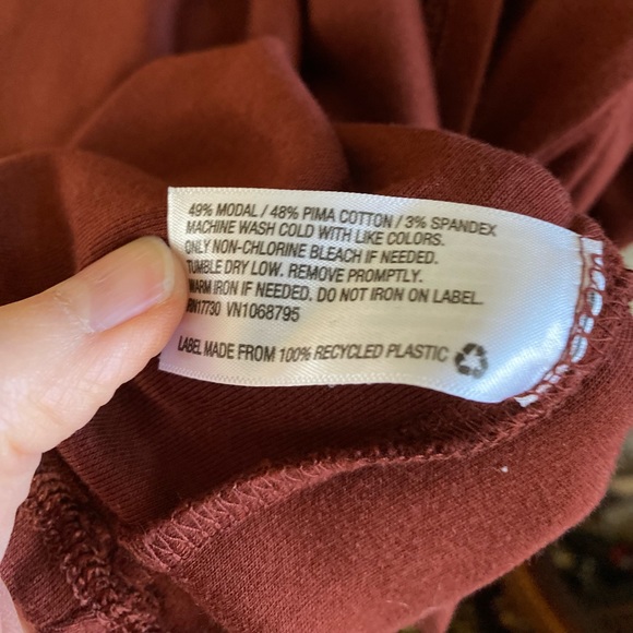 A New Day Long Sleeve V-Neck Top - Picture 5 of 5